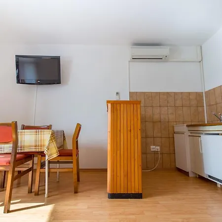 Apartment Josip